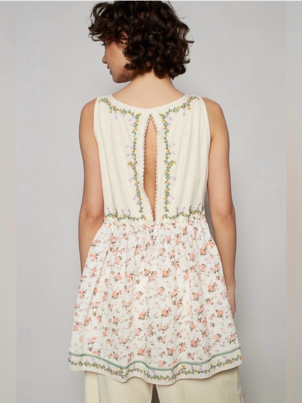 POL floral tank top new boutique large - Picture 2 of 2